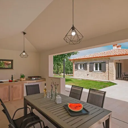 Monte In Breg 别墅